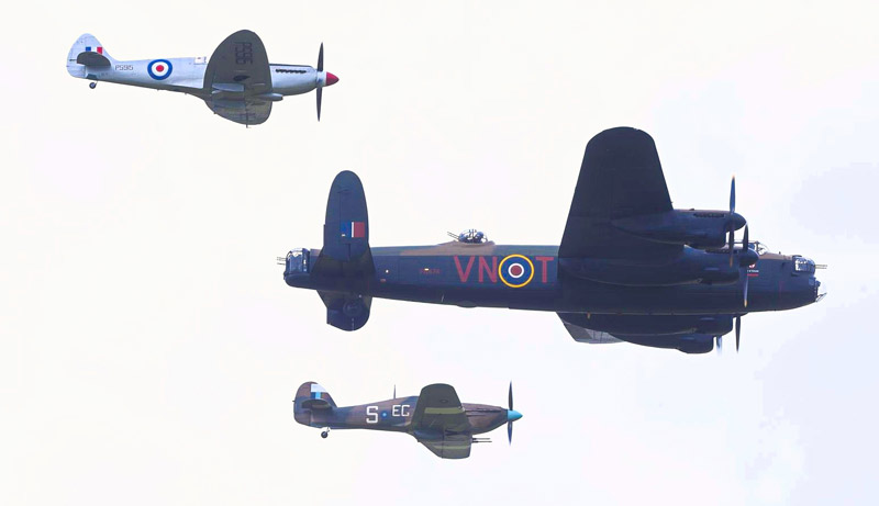 The BBMF three-ship – Lancaster PA474, Spitfire PR Mk XIX PS915 and Hurricane Mk IIC PZ865